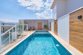 Af-39 Novo, ar, piscina, pertinho de tudo!